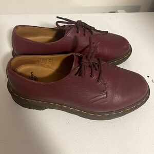 Burgundy Classic Oxford Dr Martens